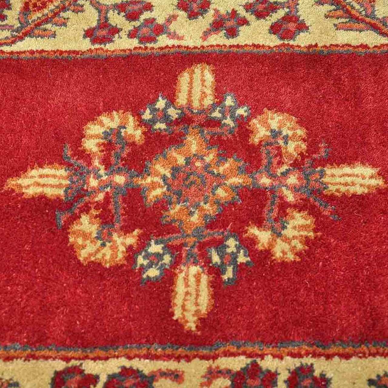 44" Rectangle Vermillion Jardin Fireplace Rug - Image 4