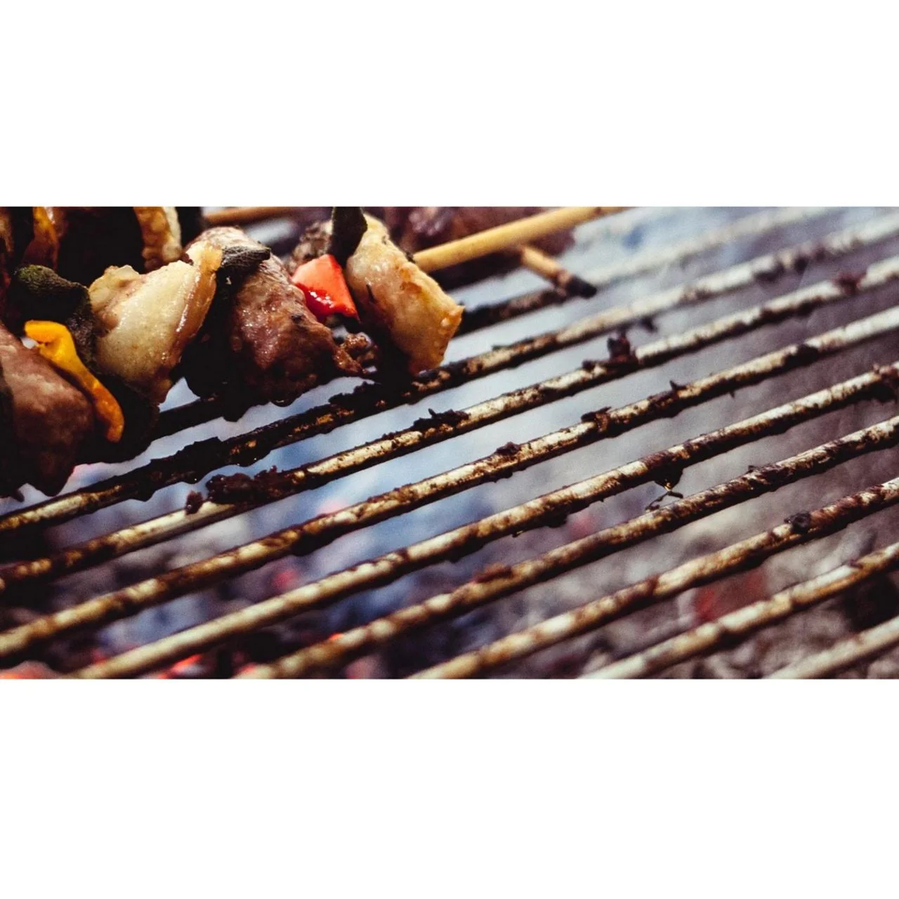 Wooden BBQ Scraper - Image 3